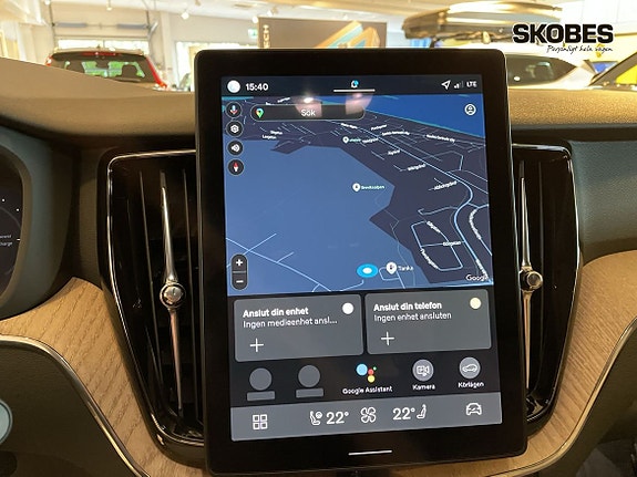 Volvo XC60 15 of 20