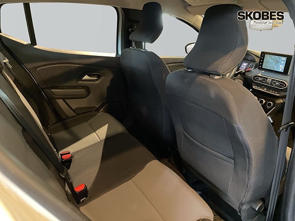 Dacia Sandero Stepway 10 of 19