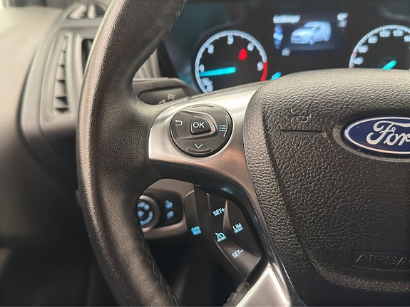 Ford Transit Connect 17 of 29