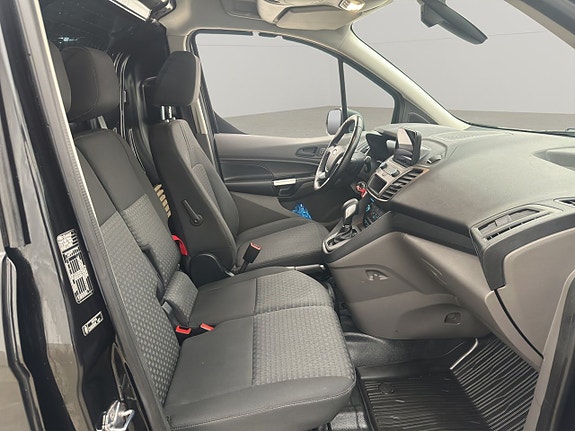 Ford Transit Connect 24 of 29