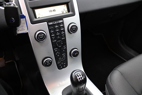 Volvo V50 12 of 23