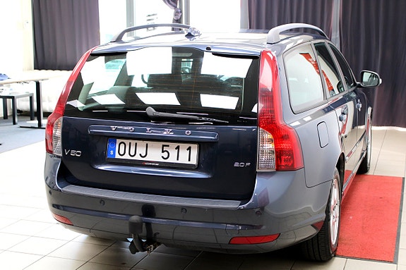 Volvo V50 7 of 23