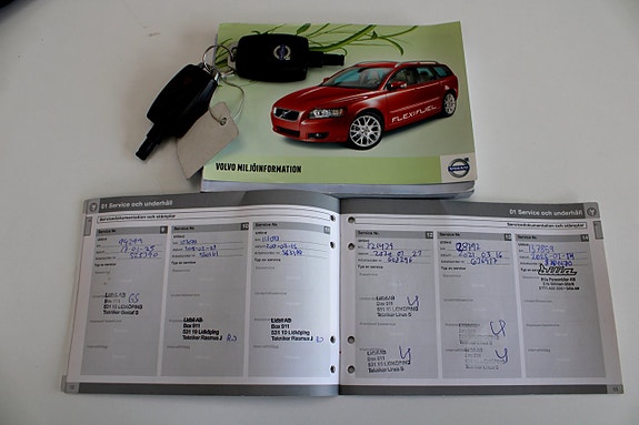 Volvo V50 21 of 23
