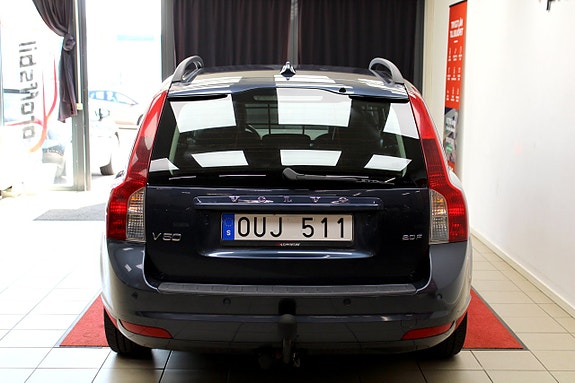 Volvo V50 6 of 23