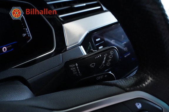 Volkswagen Passat Alltrack 19 of 27