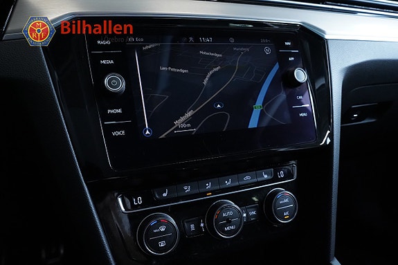 Volkswagen Passat Alltrack 27 of 27