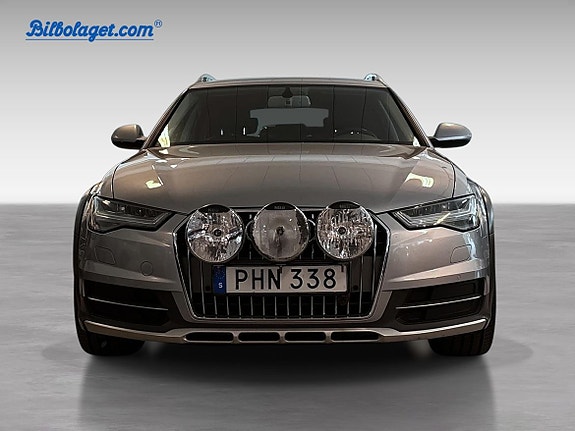 Audi A6 allroad 2 of 5