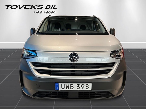 Volkswagen Transporter 8 of 27