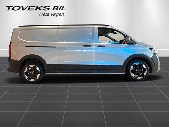 Volkswagen Transporter 6 of 27