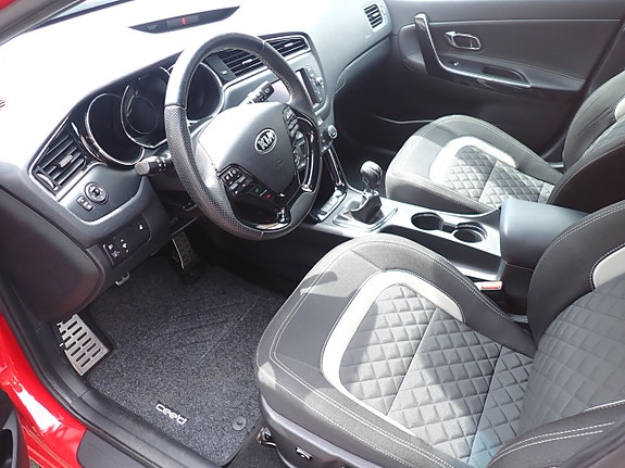 Kia Ceed 6 of 10