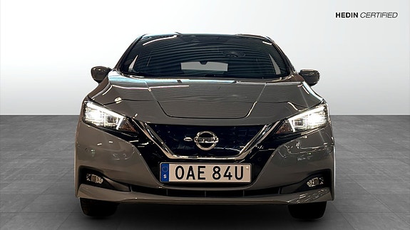 Nissan Leaf 8 of 17