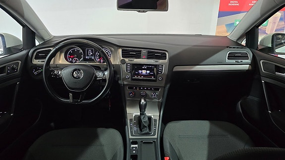 Volkswagen Golf I 14 of 23