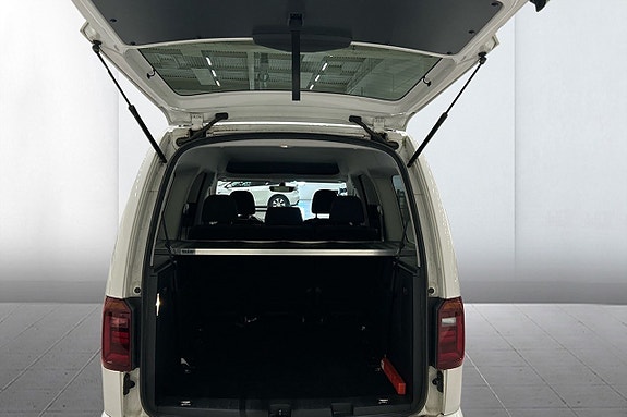 Volkswagen Caddy Maxi 5 of 5