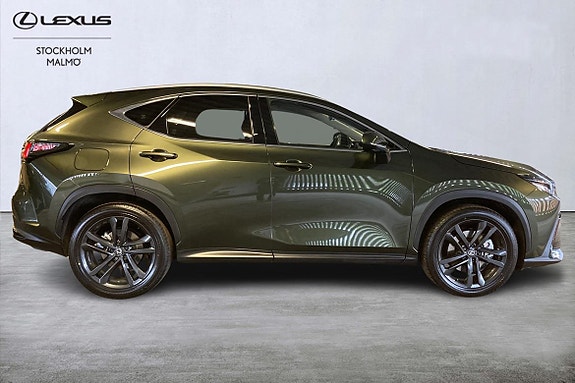 Lexus NX450h+ 5 of 5