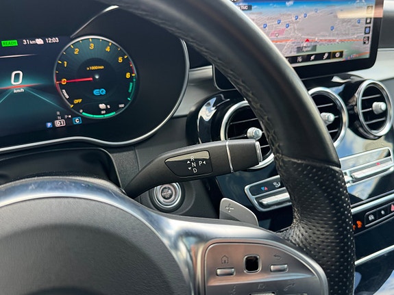 Mercedes-Benz GLC300 de 7 of 23
