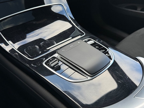 Mercedes-Benz GLC300 de 6 of 23