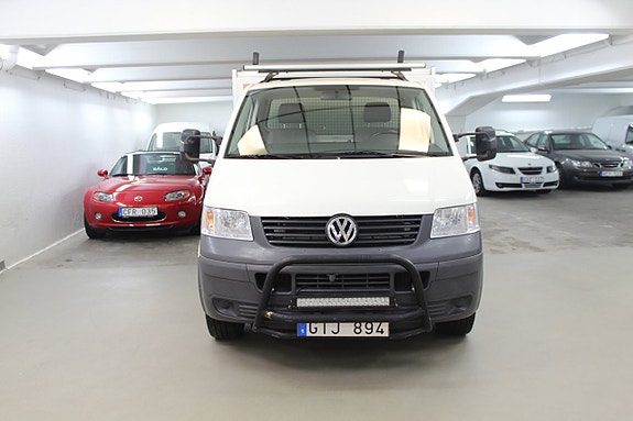 Volkswagen Transporter 2 of 5