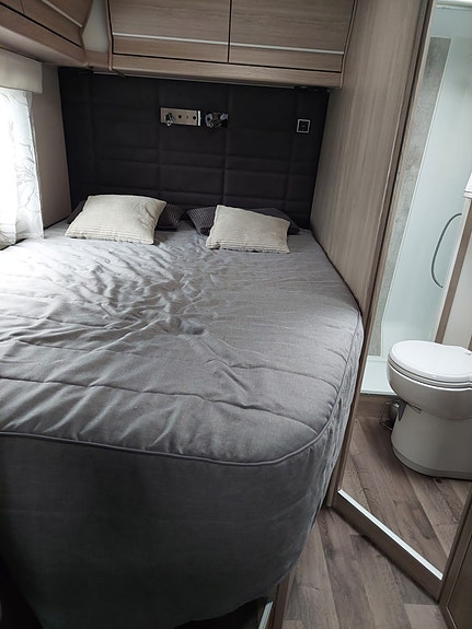 KABE TM 750 LXL Royal 9 of 17