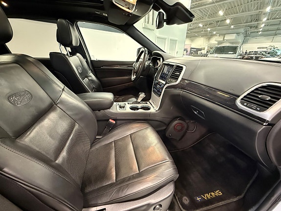 Jeep Grand Cherokee 8 of 19