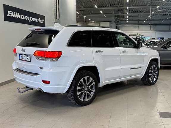 Jeep Grand Cherokee 3 of 19
