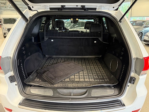 Jeep Grand Cherokee 5 of 19
