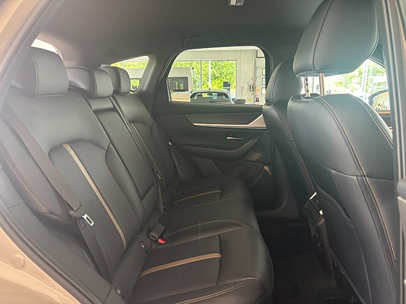 Mazda CX-60 18 of 27