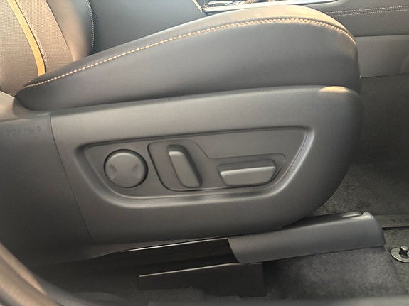 Mazda CX-60 17 of 27