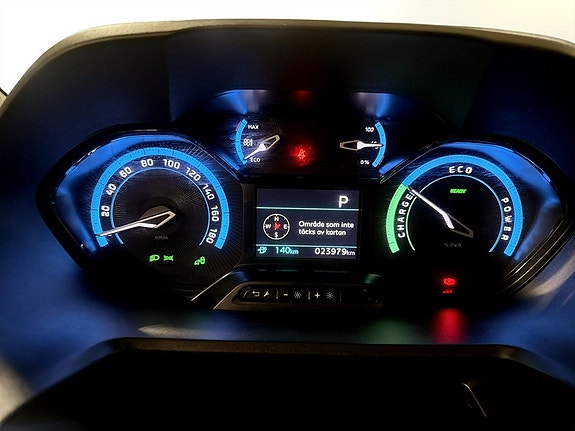 Peugeot e-Partner 10 of 18