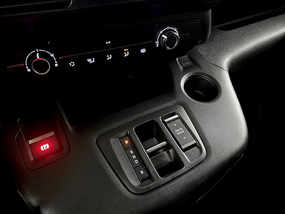 Peugeot e-Partner 15 of 18