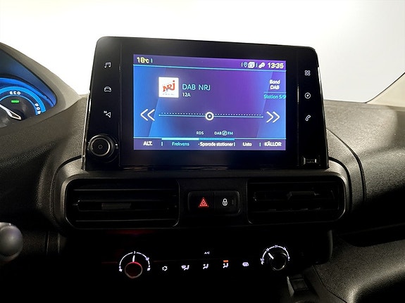Peugeot e-Partner 14 of 18