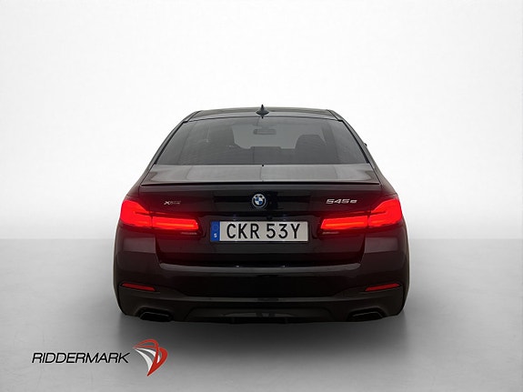 BMW 545e 7 of 30