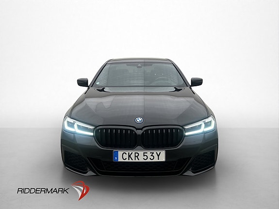 BMW 545e 2 of 5