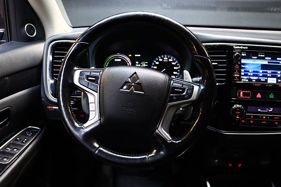 Mitsubishi Outlander 23 of 30