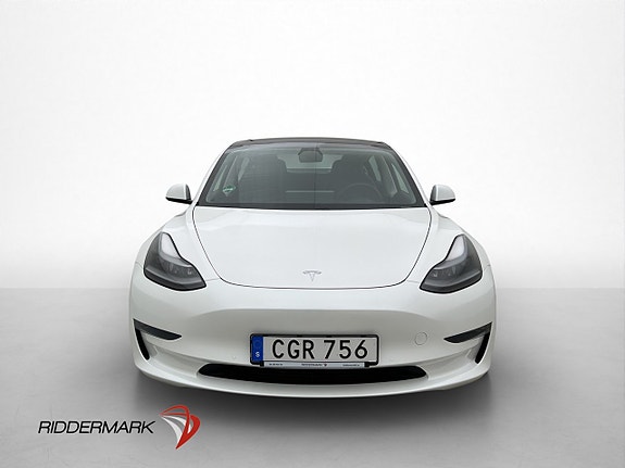 Tesla Model 3 3 of 5