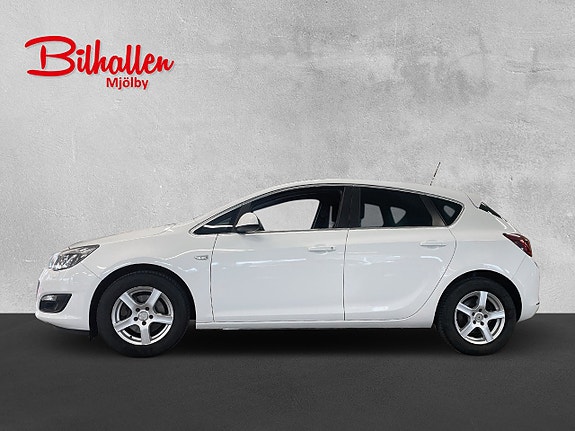 Opel Astra 2 of 5