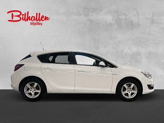 Opel Astra 5 of 5
