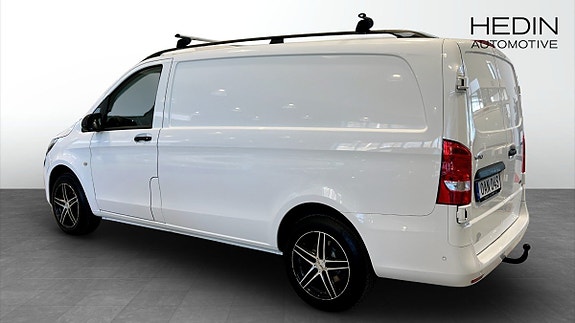 Mercedes-Benz Vito 119 2 of 5