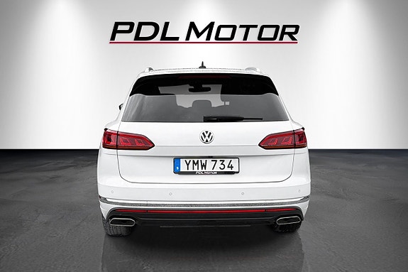 Volkswagen Touareg 5 of 15