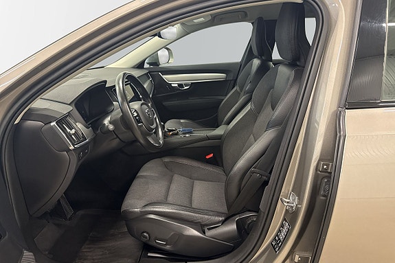 Volvo V90 Cross Country 5 of 5
