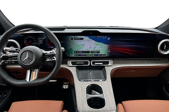 Mercedes-Benz GLC400 9 of 13