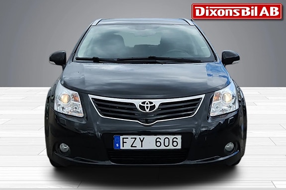 Toyota Avensis 12 of 14