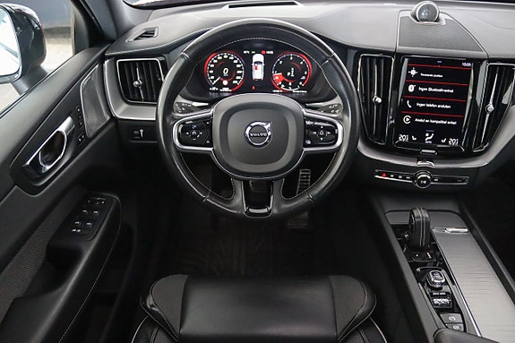 Volvo XC60 10 of 20