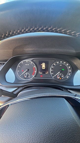 Skoda Octavia 3 of 5