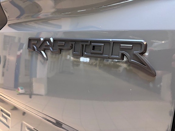 Ford Ranger Raptor 19 of 22