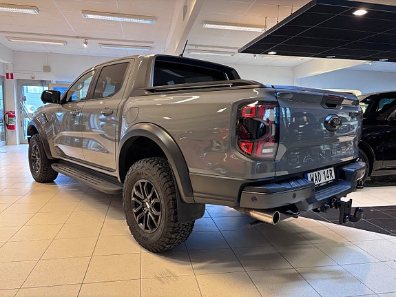 Ford Ranger Raptor 2 of 5