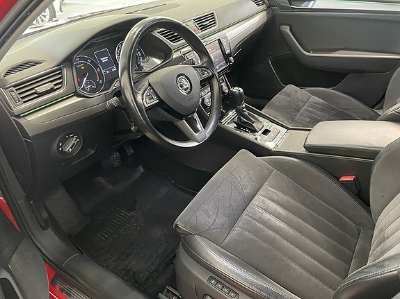 Skoda Superb 17 of 24