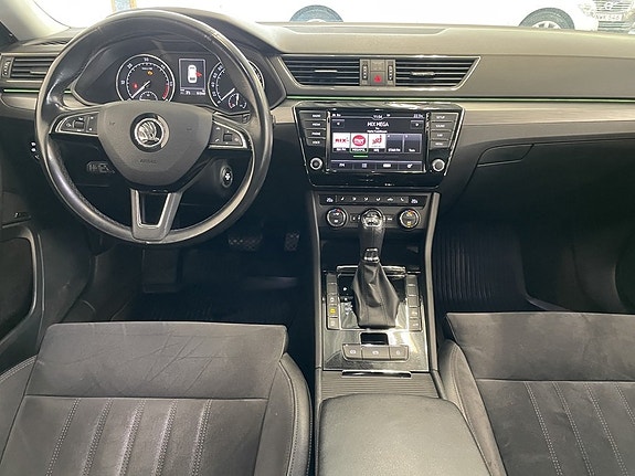 Skoda Superb 15 of 24