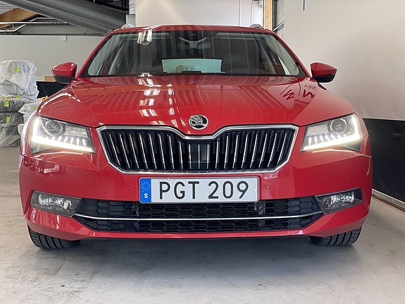 Skoda Superb 3 of 24