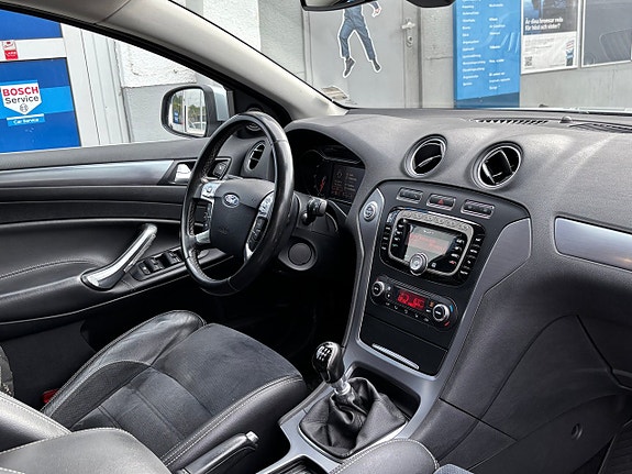 Ford Mondeo 6 of 12