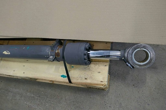 Volvo ECR88D Skopcylinder VOE14585079 2 of 3